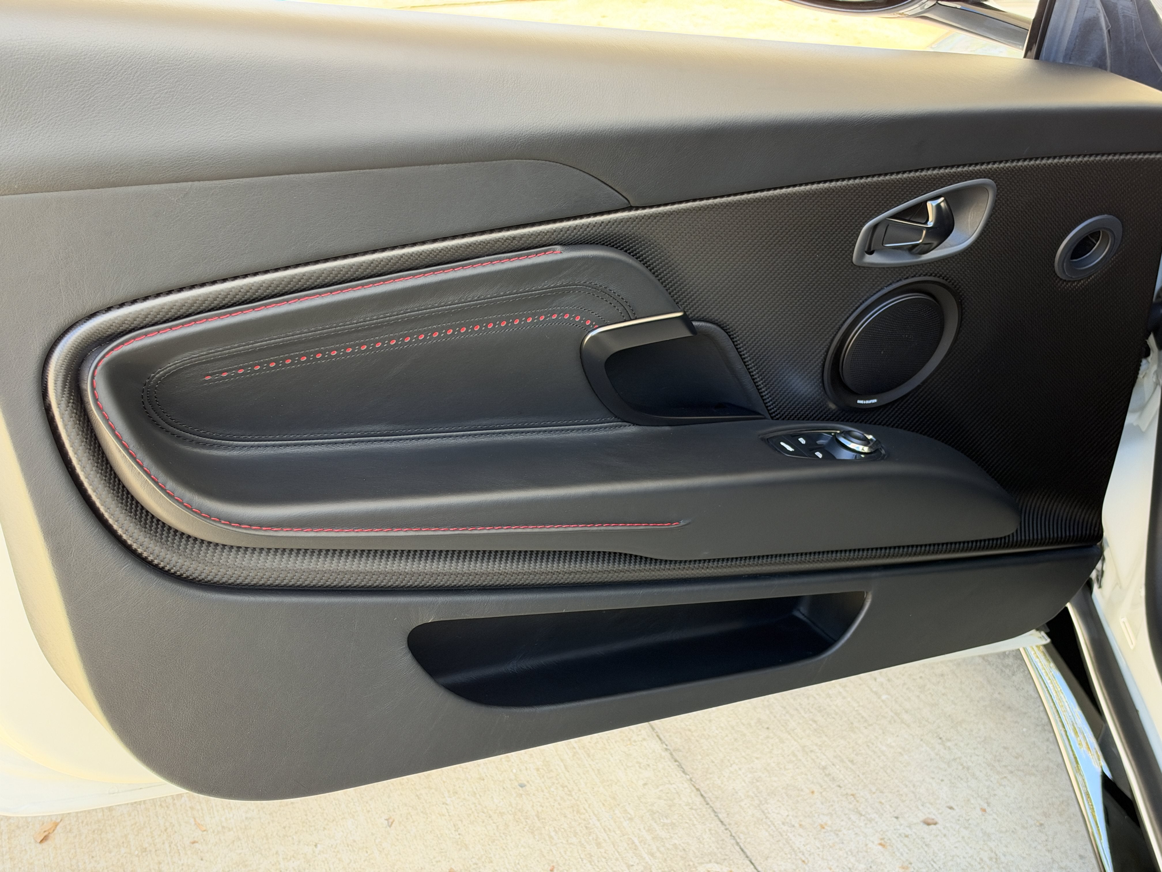 Used 2021 Lunar Aston Martin  image 19