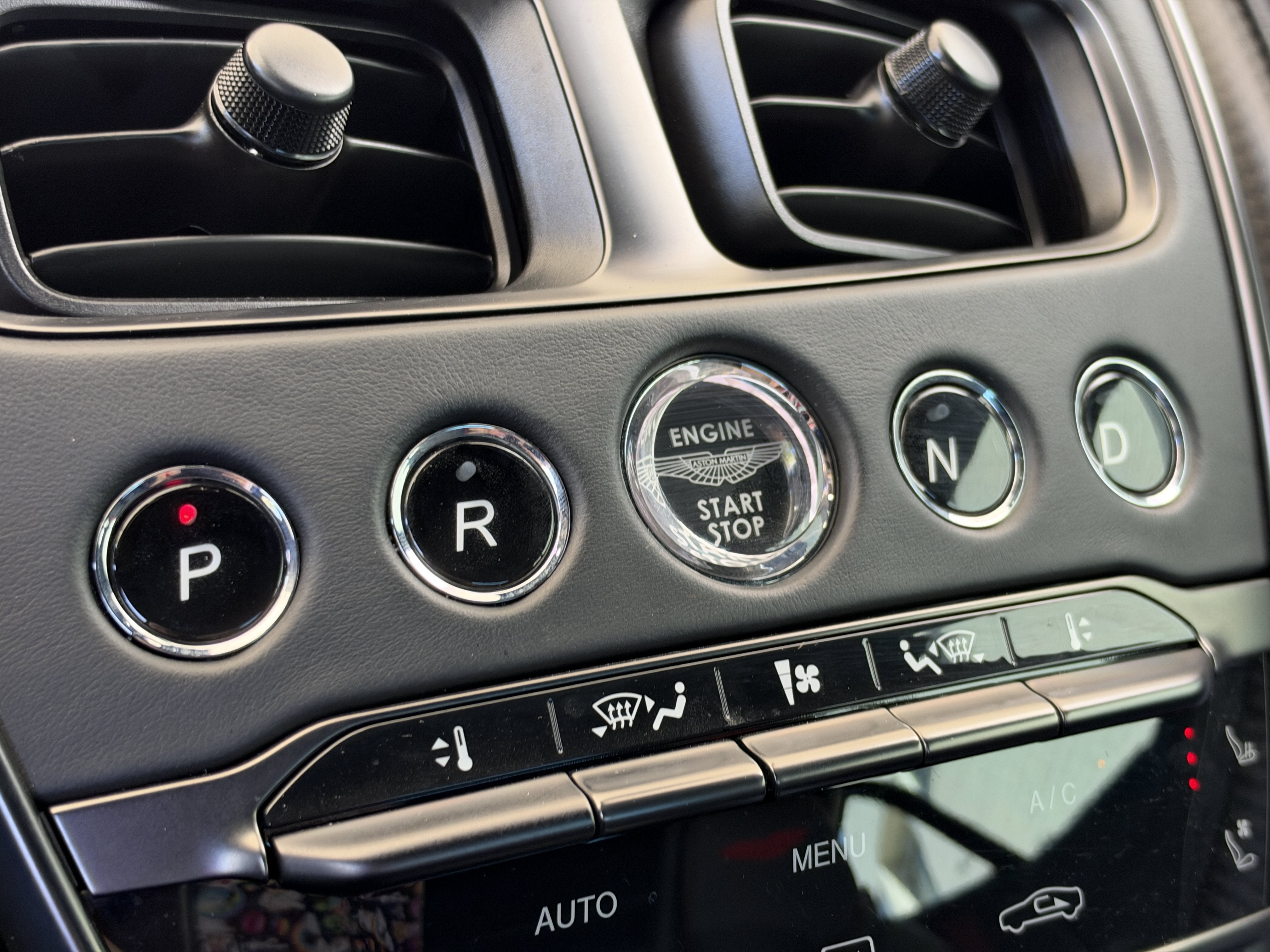 Used 2021 Lunar Aston Martin  image 27