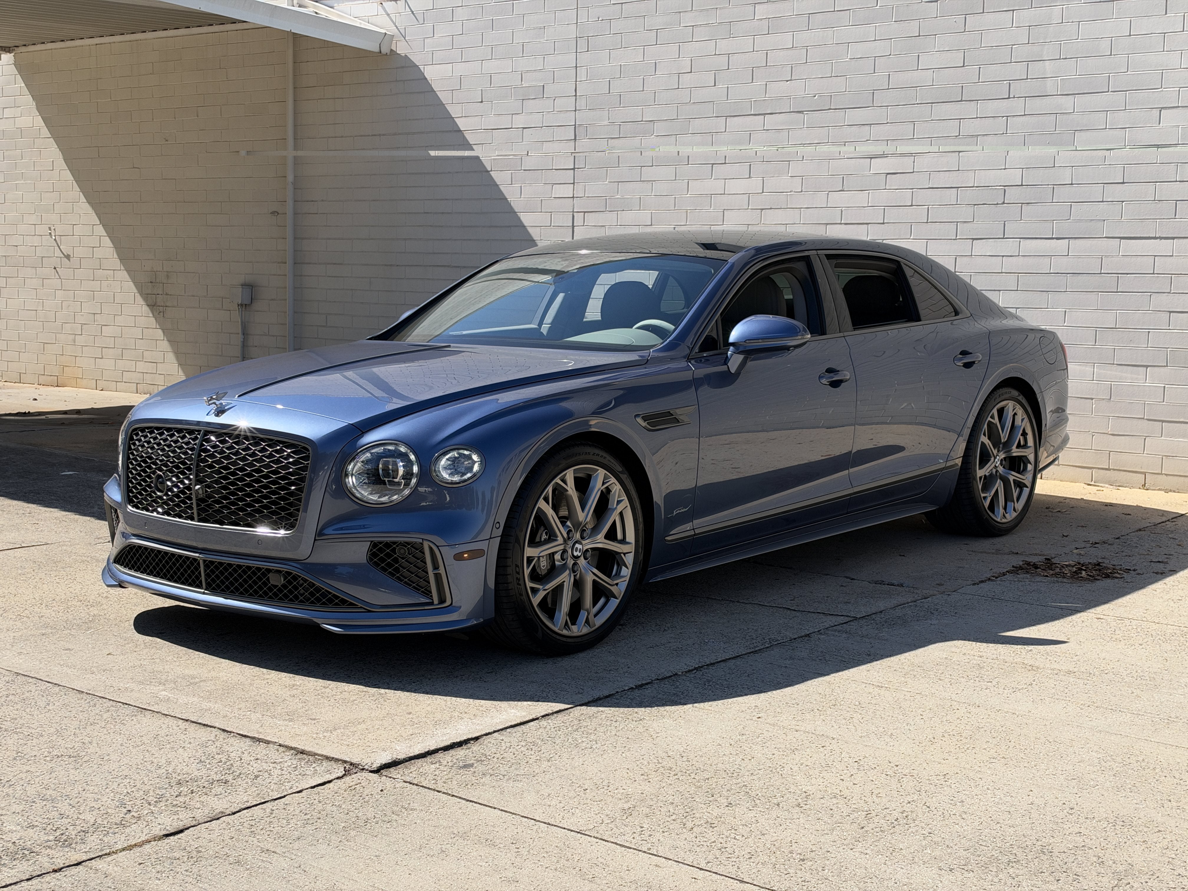 Used 2025 Blue Bentley Speed image 10