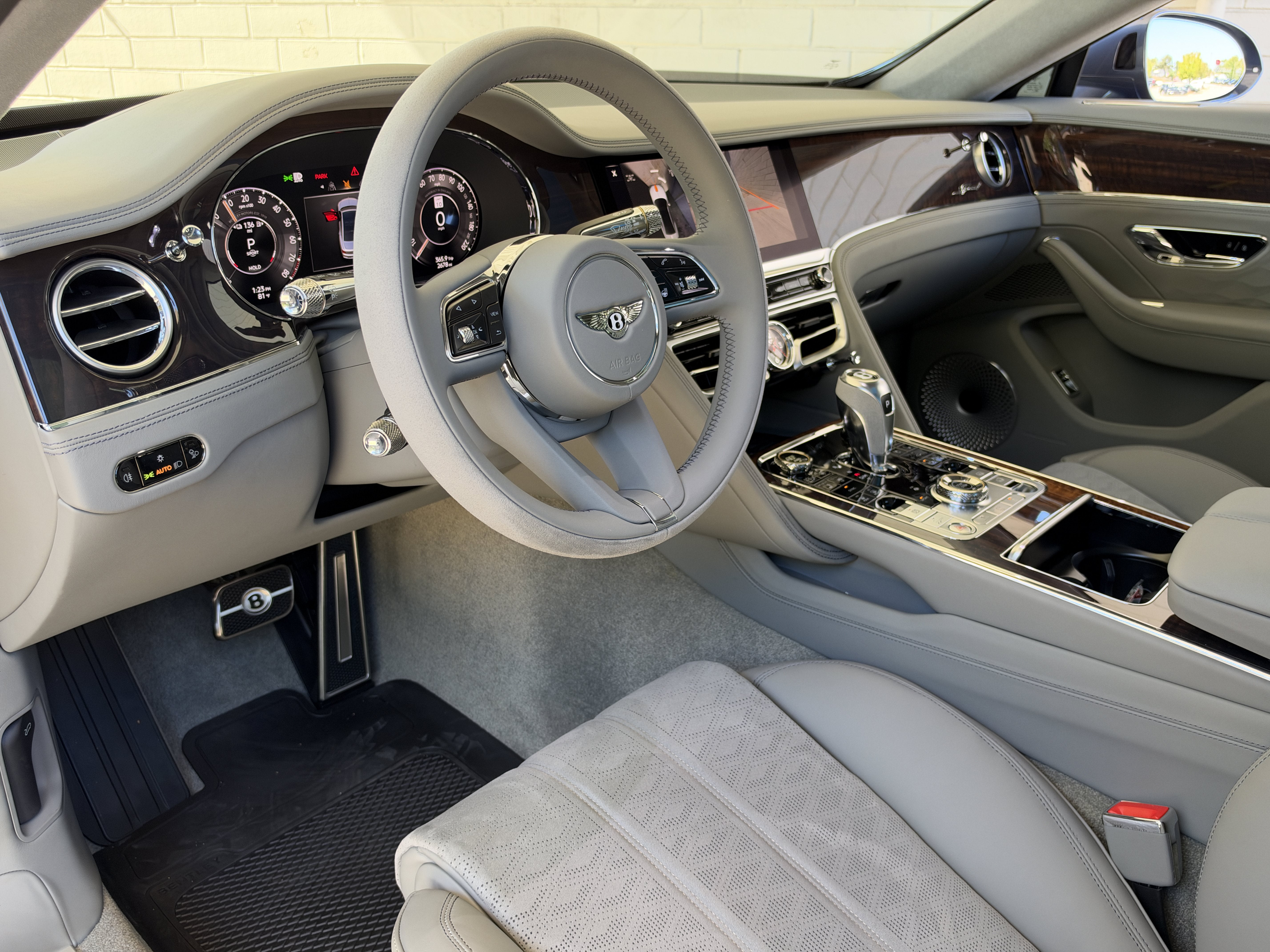 Used 2025 Blue Bentley Speed image 16