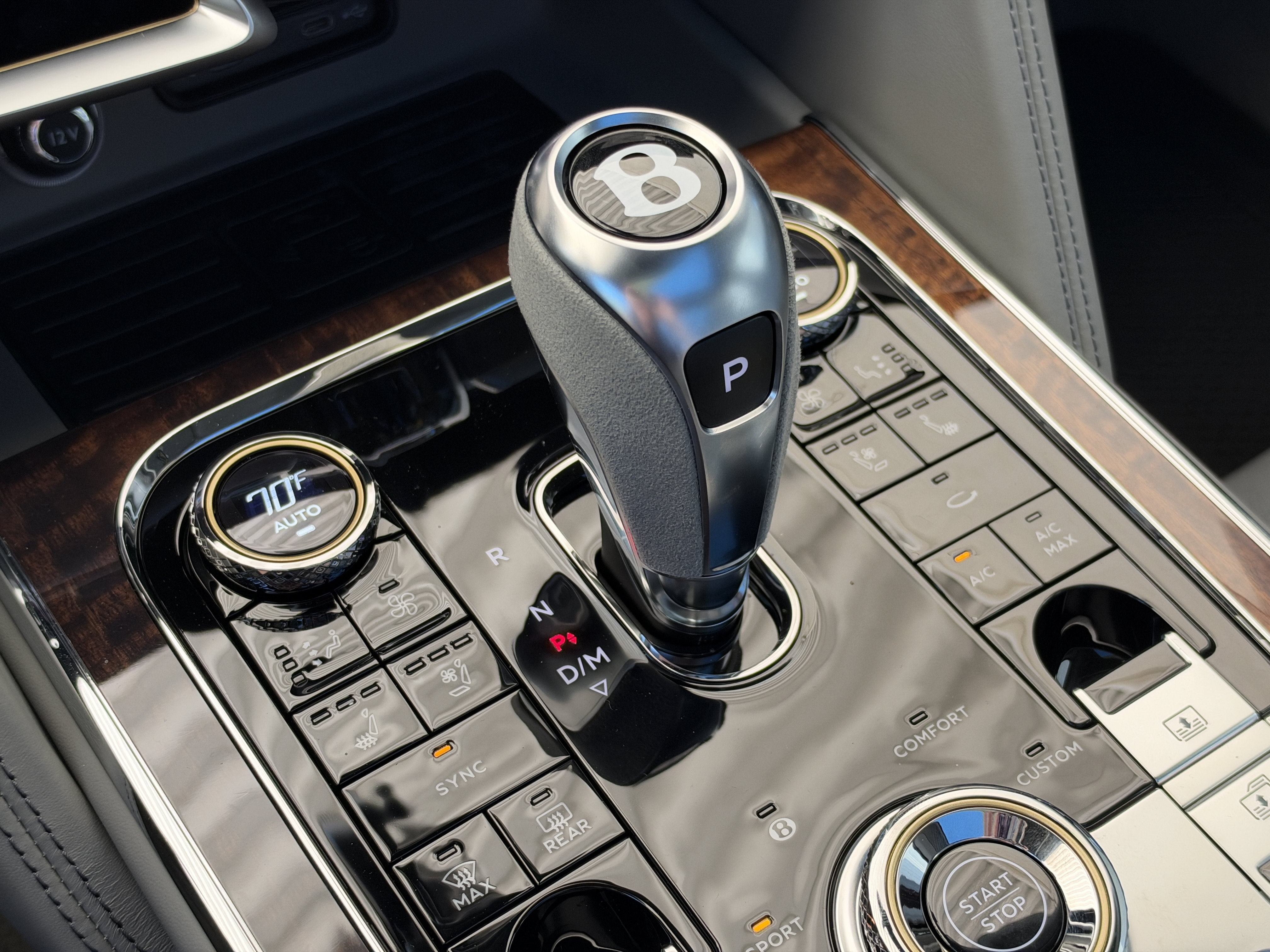 Used 2025 Blue Bentley Speed image 30