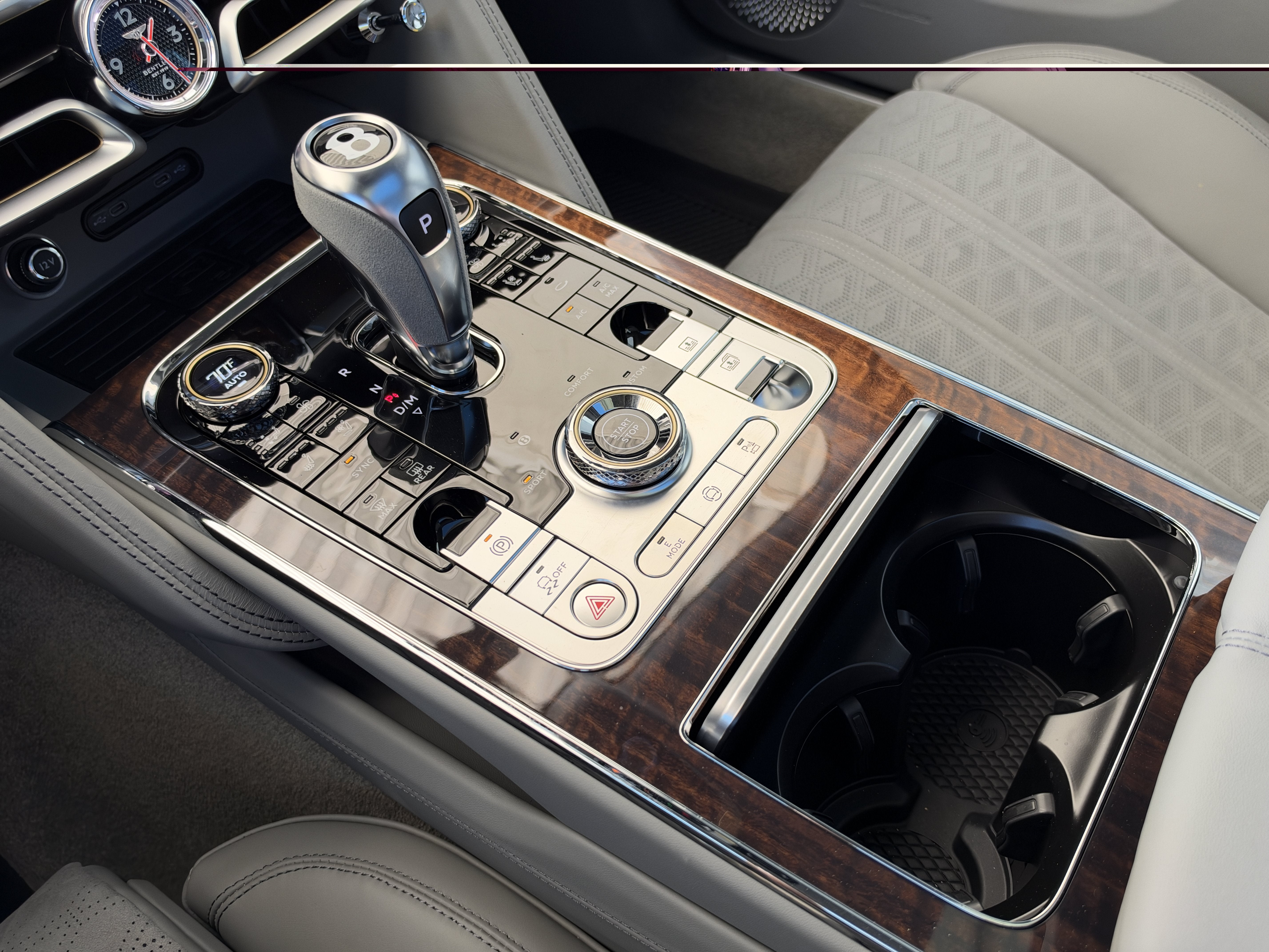 Used 2025 Blue Bentley Speed image 32