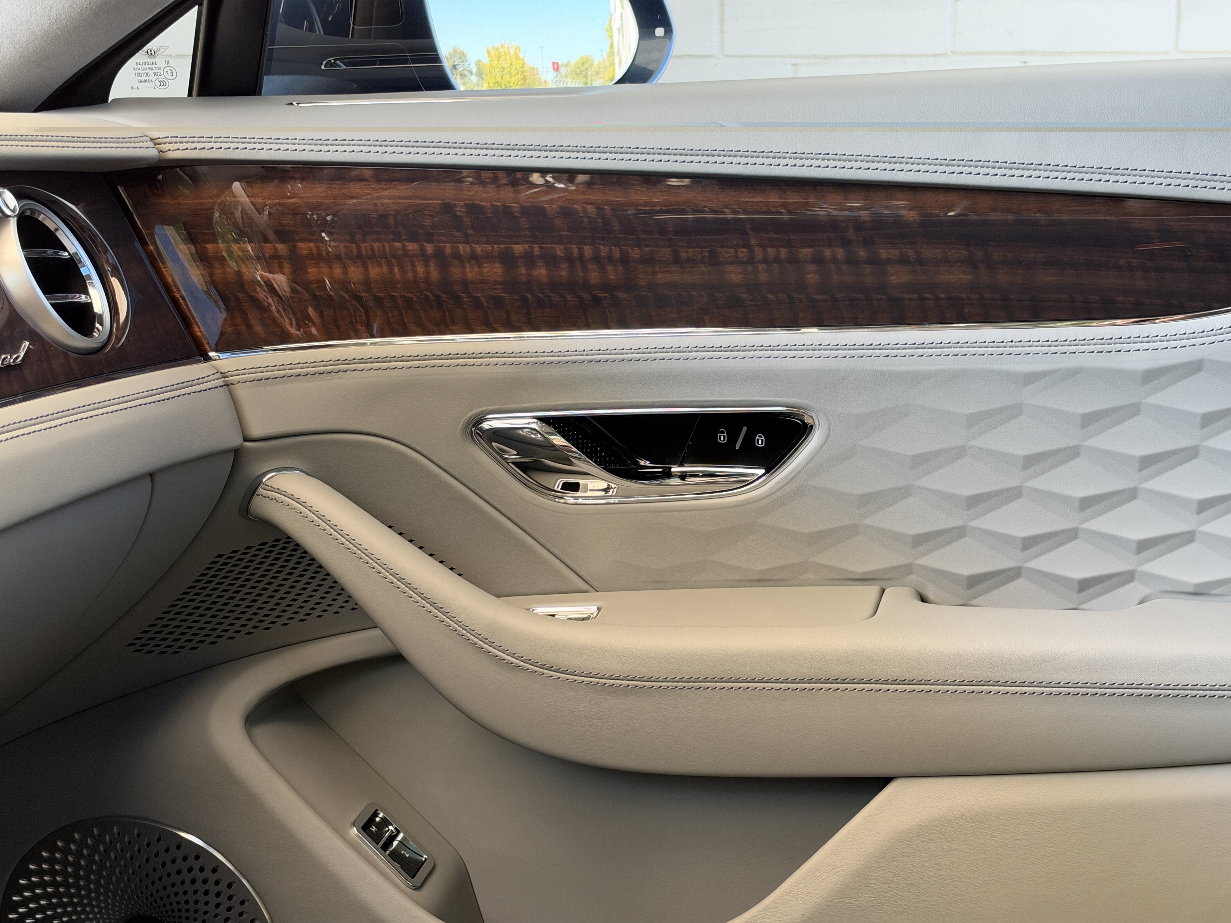 Used 2025 Blue Bentley Speed image 34