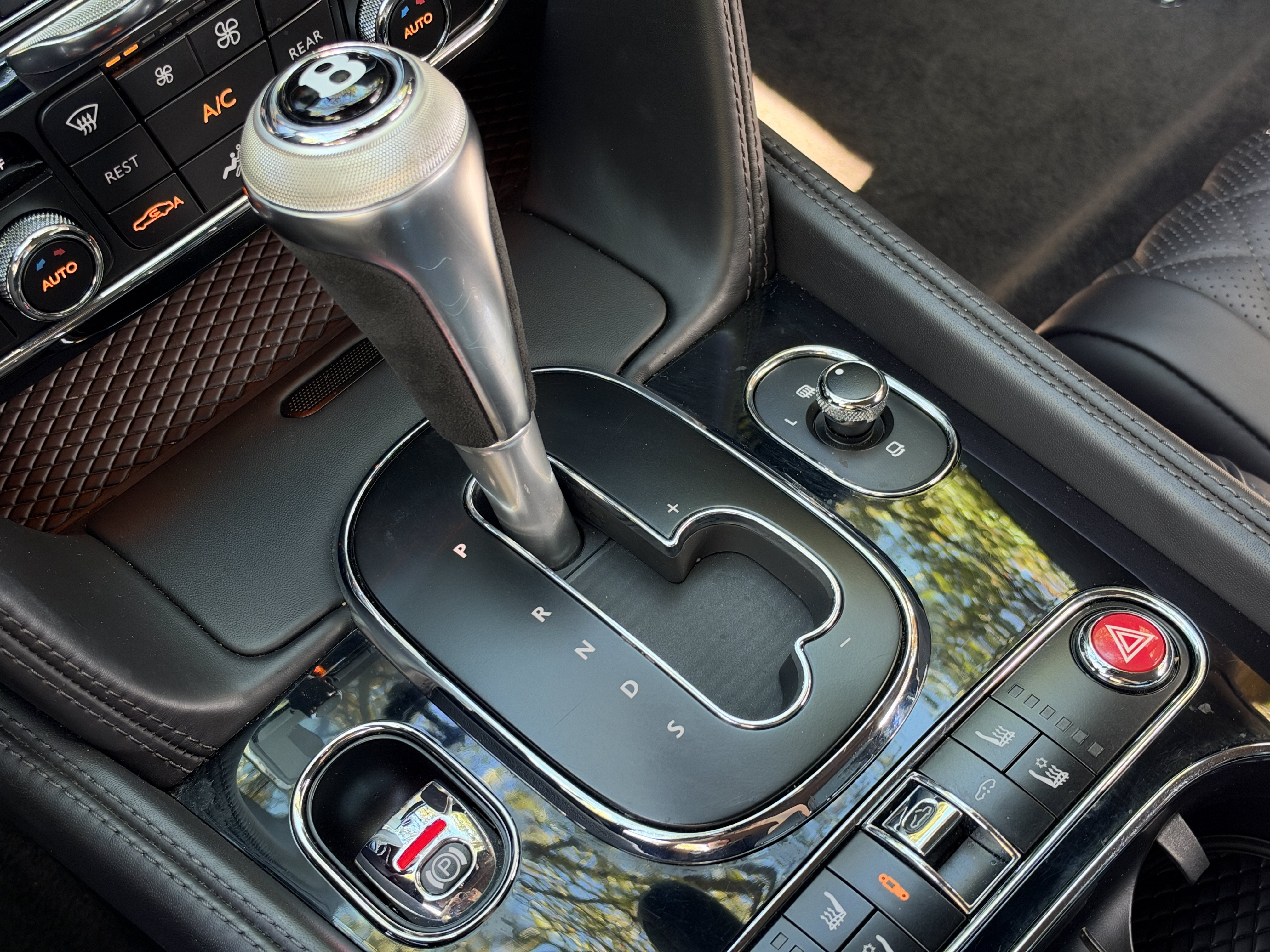 Used 2018 Beluga Bentley GT Supersports image 29