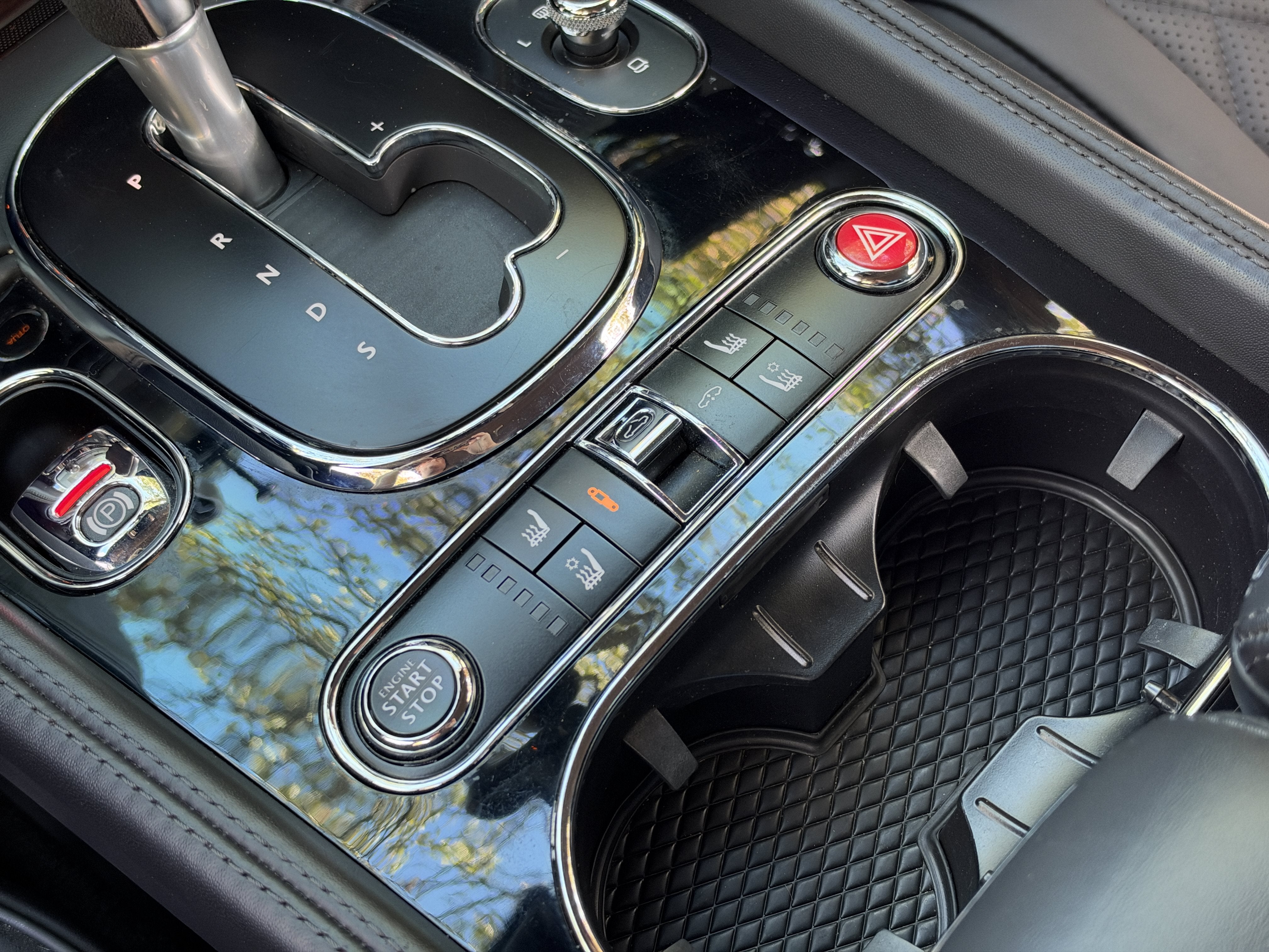 Used 2018 Beluga Bentley GT Supersports image 30