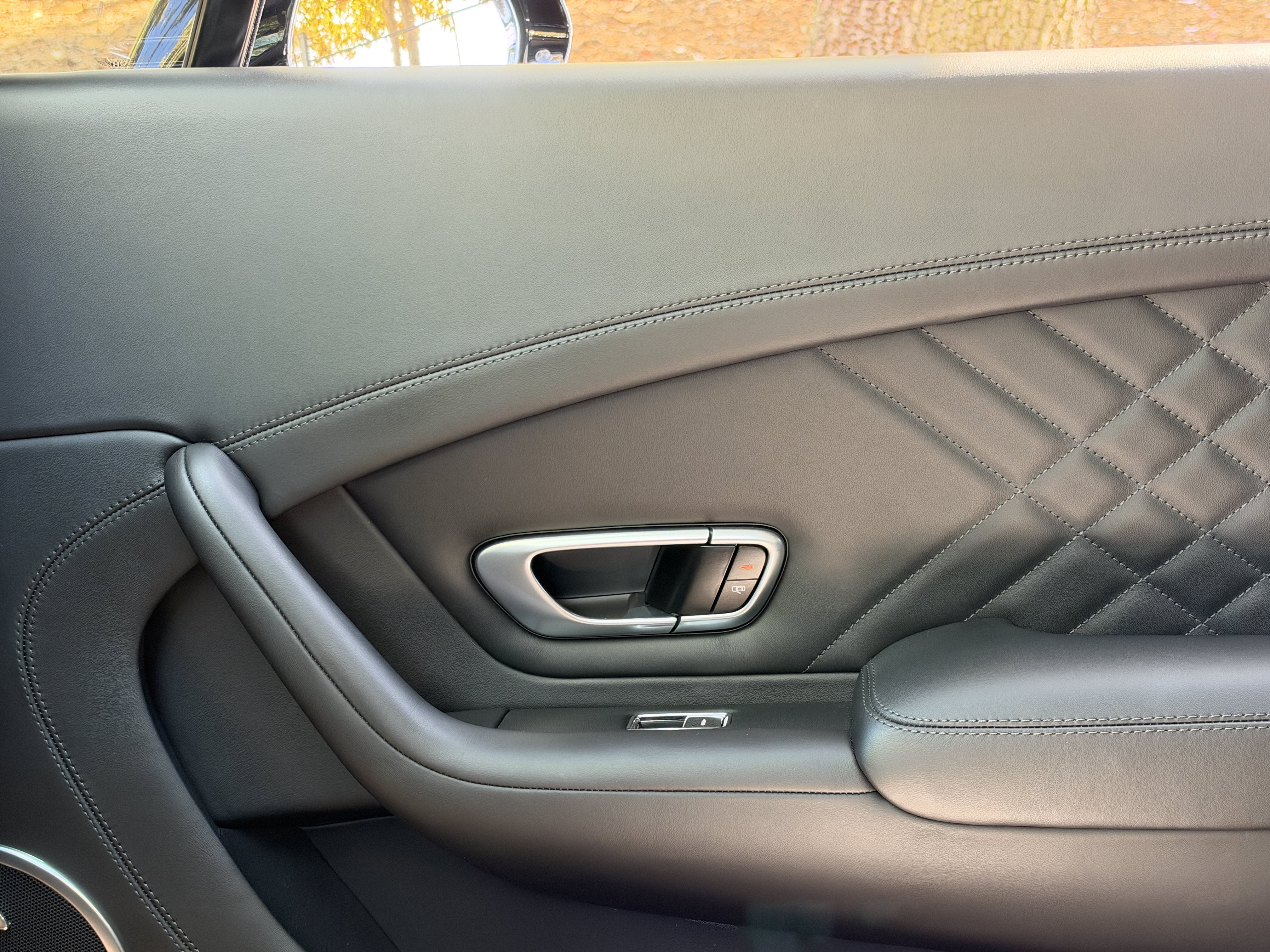 Used 2018 Beluga Bentley GT Supersports image 33