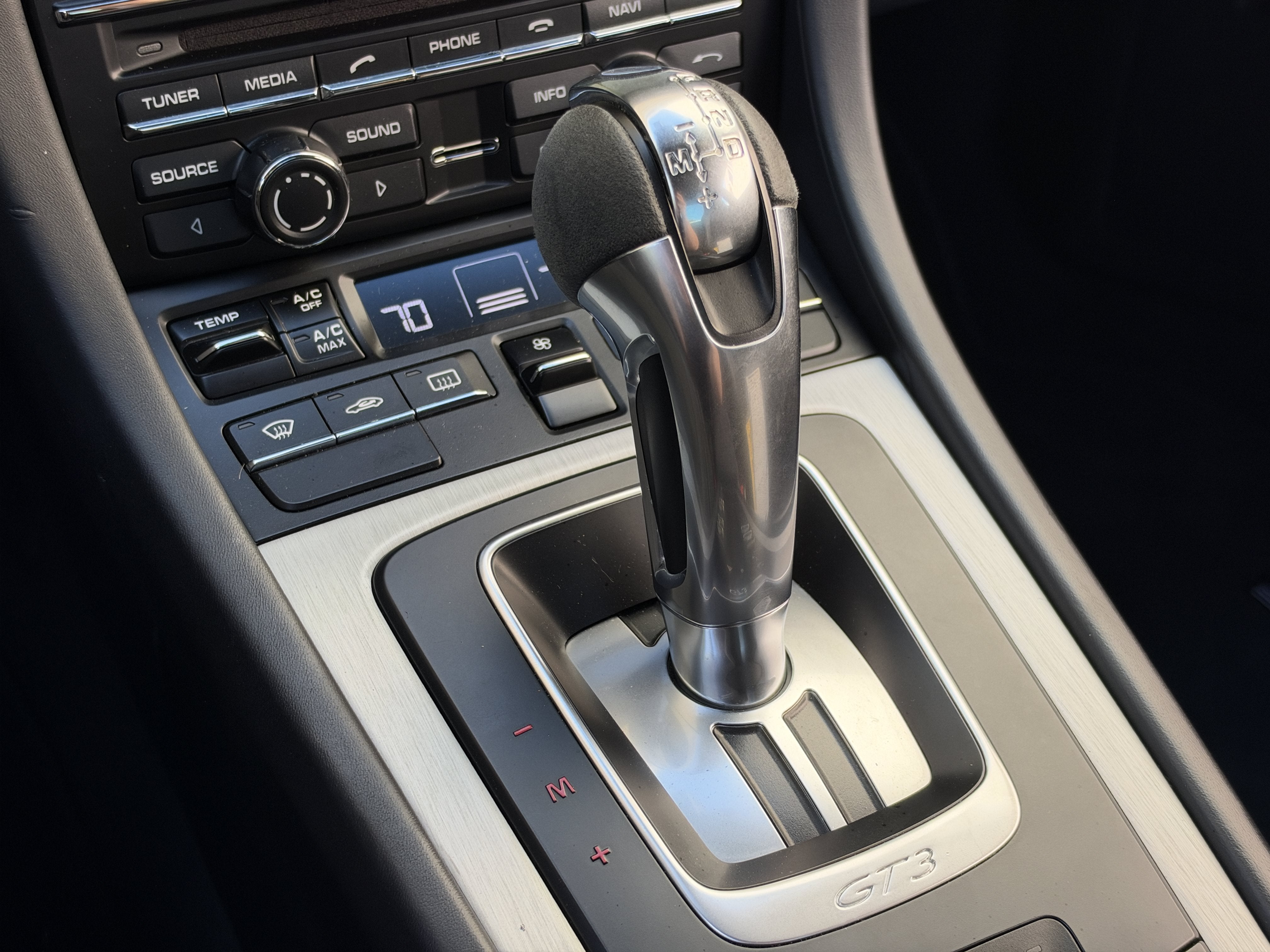 Used 2015 White Porsche GT3 image 24
