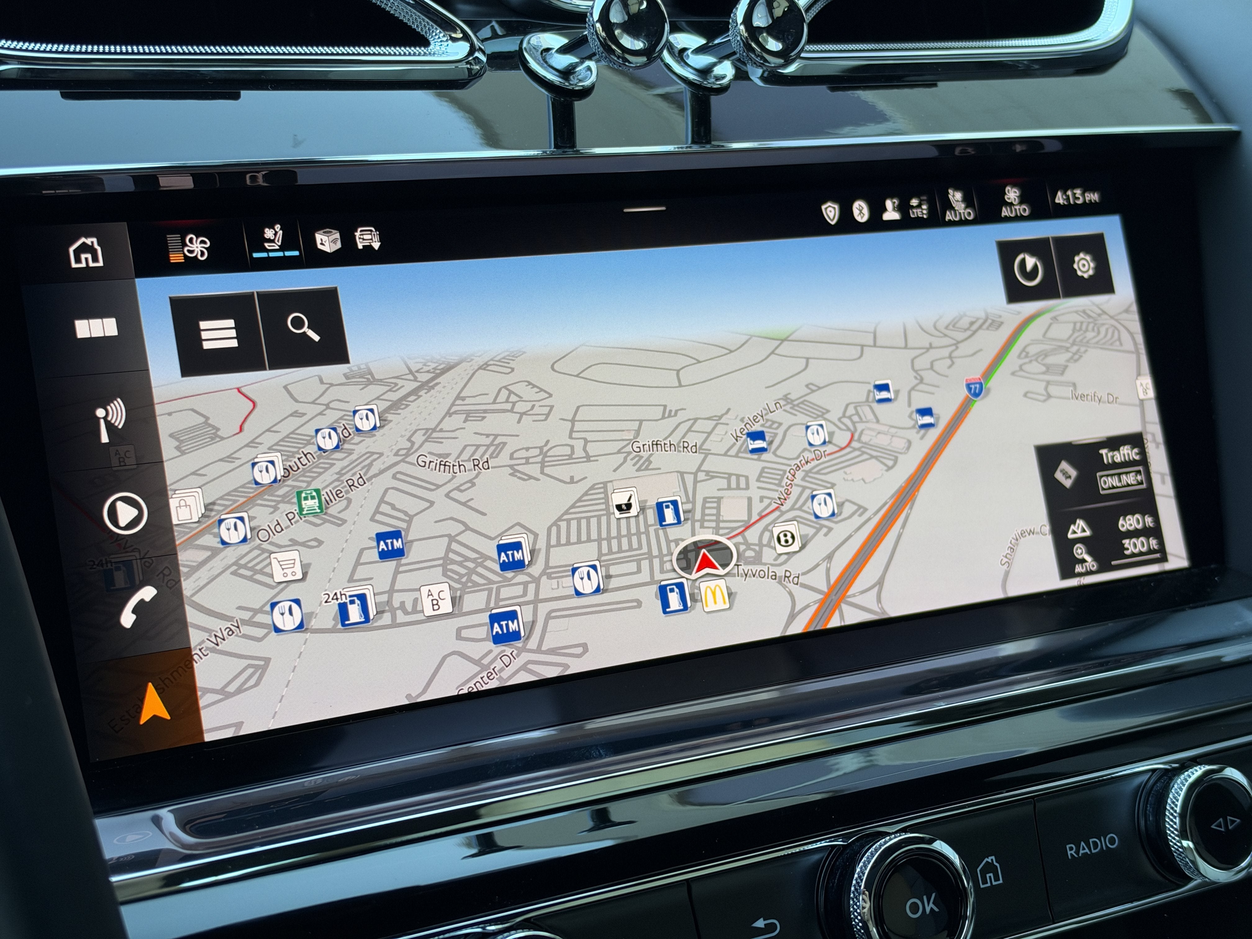 Used 2023 Beluga Bentley Azure image 23