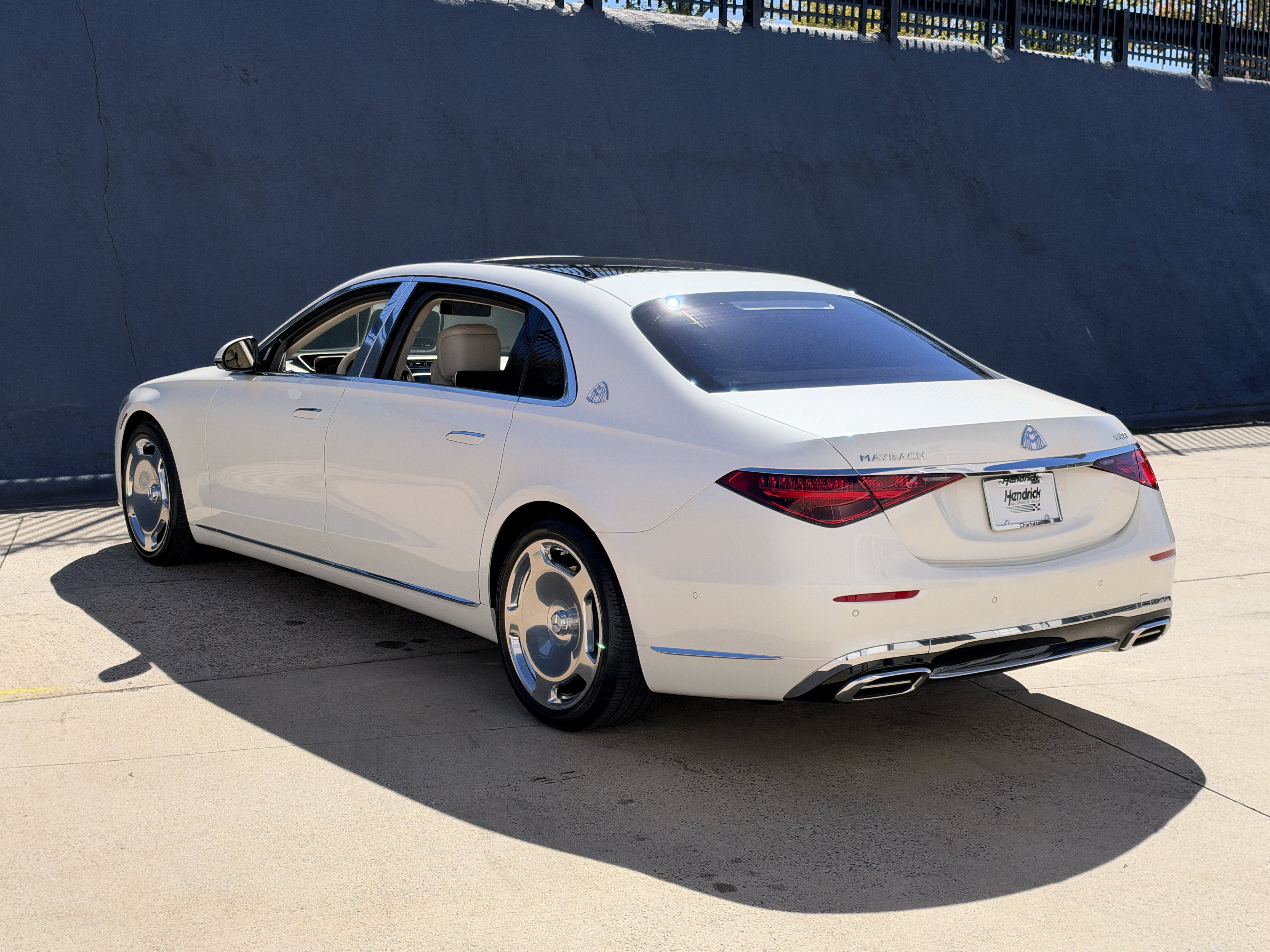 Used 2023 White Mercedes-Benz Maybach S 580 4MATIC® image 5