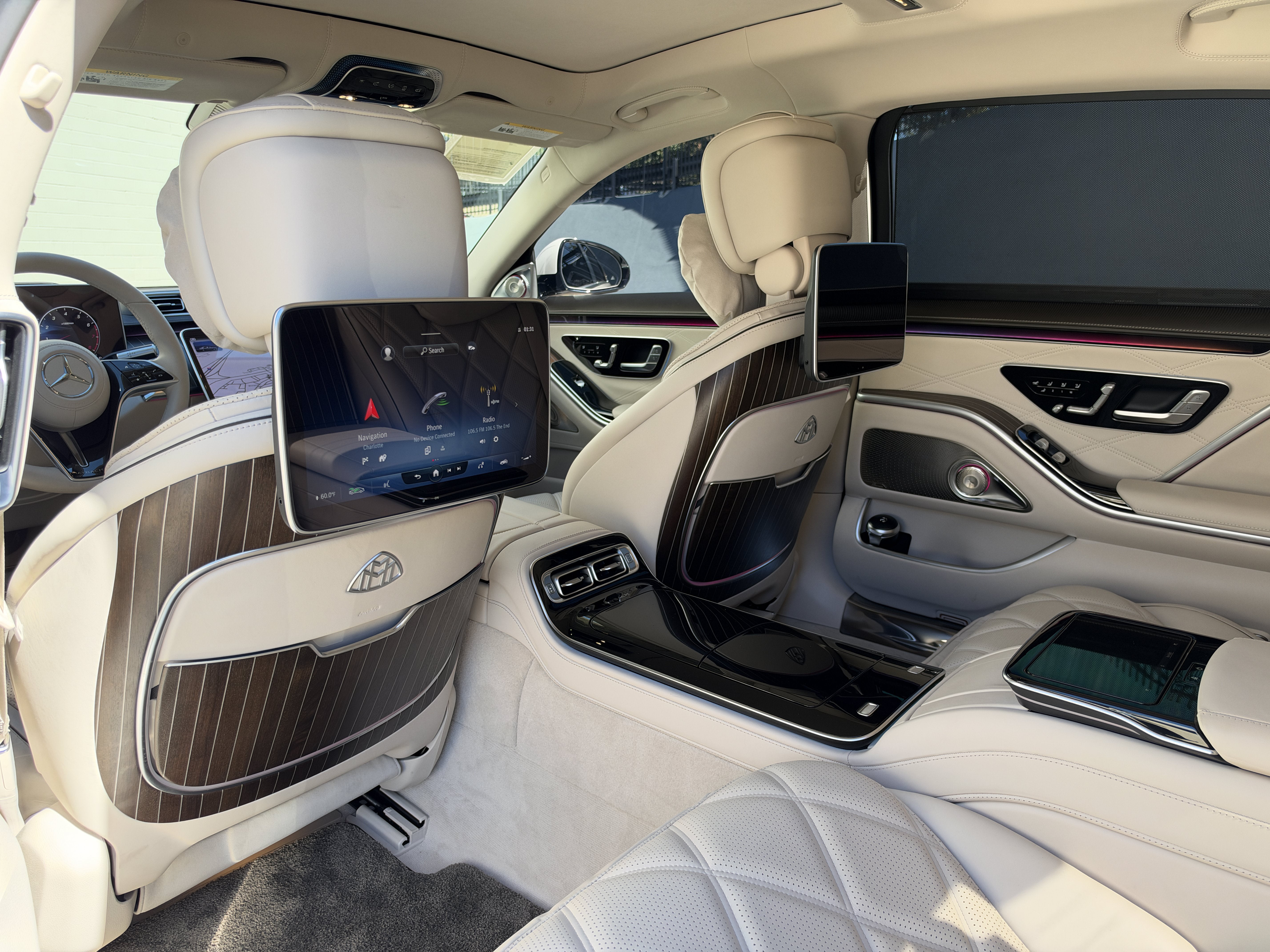 Used 2023 White Mercedes-Benz Maybach S 580 4MATIC® image 35