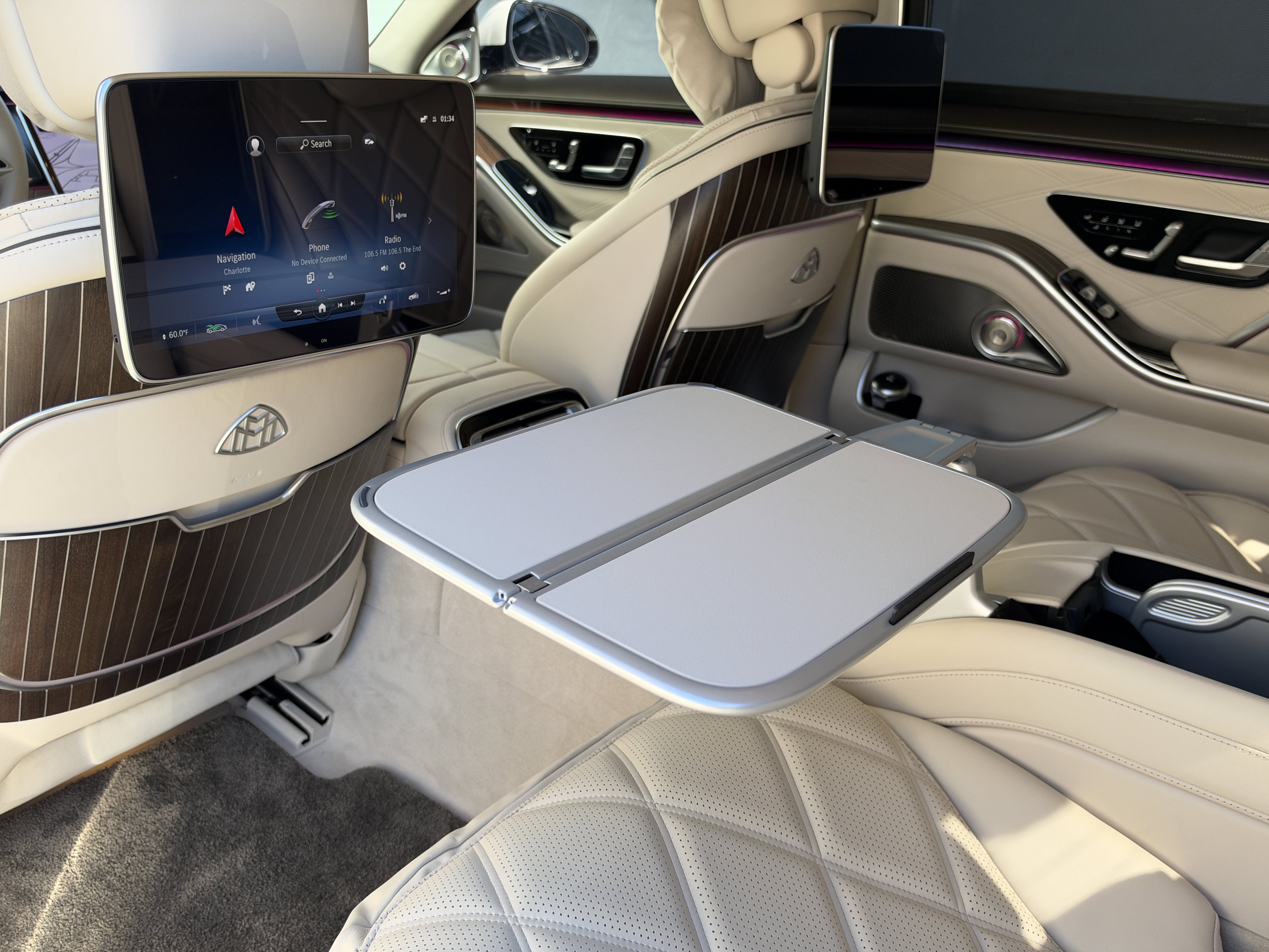 Used 2023 White Mercedes-Benz Maybach S 580 4MATIC® image 43