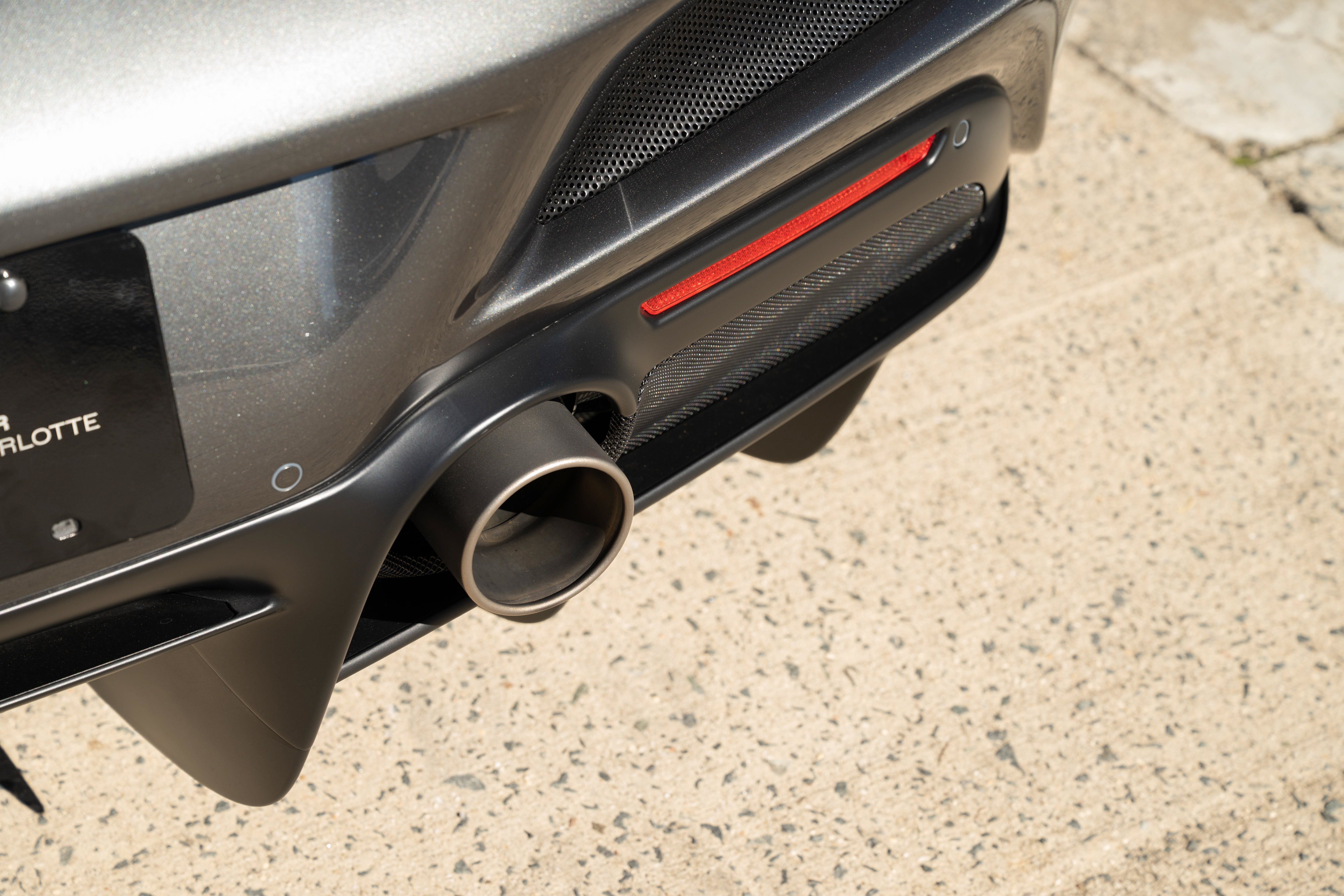 Used 2023 Grigio Silverstone Ferrari  image 27