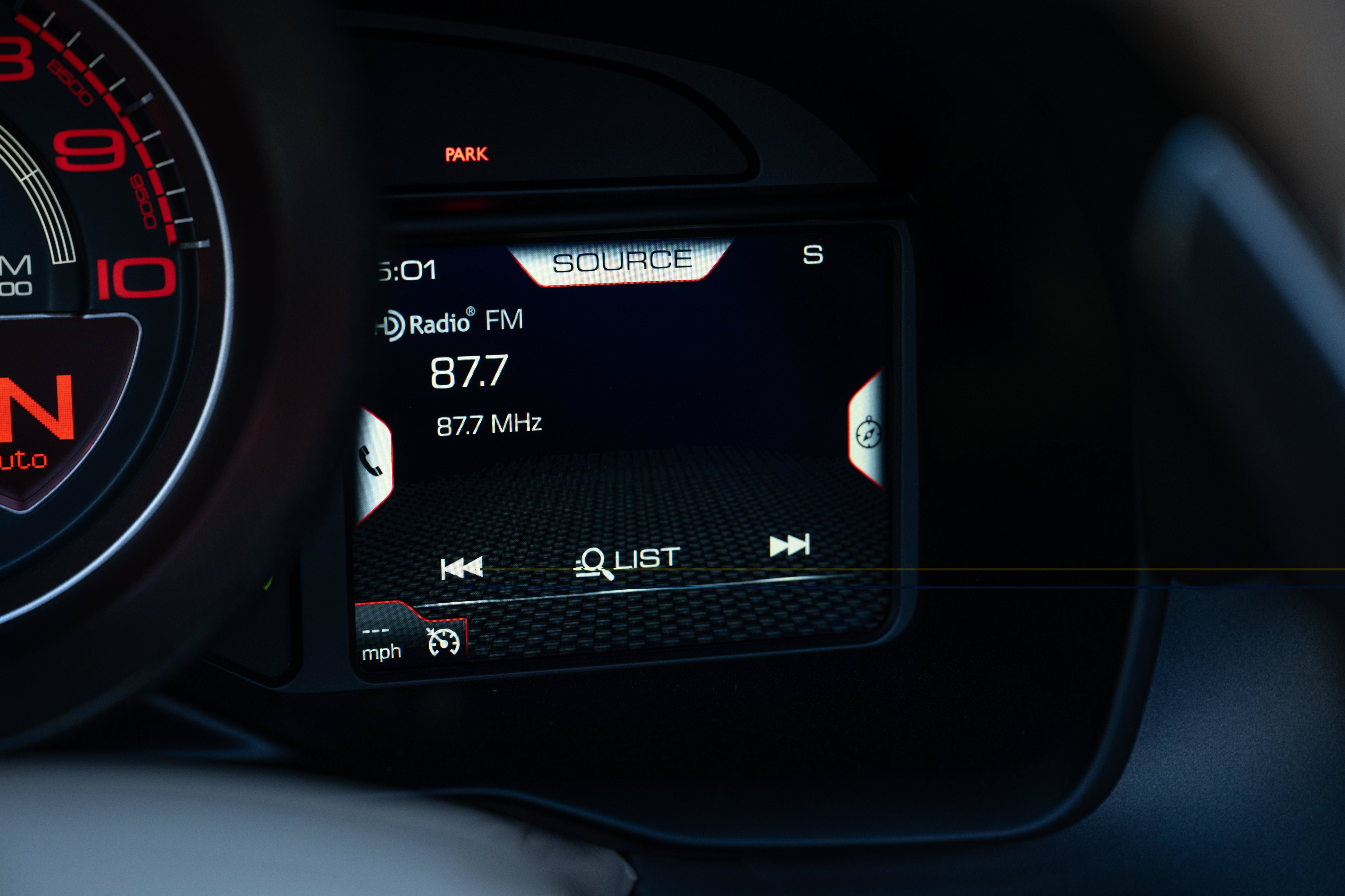 Used 2023 Grigio Silverstone Ferrari  image 40