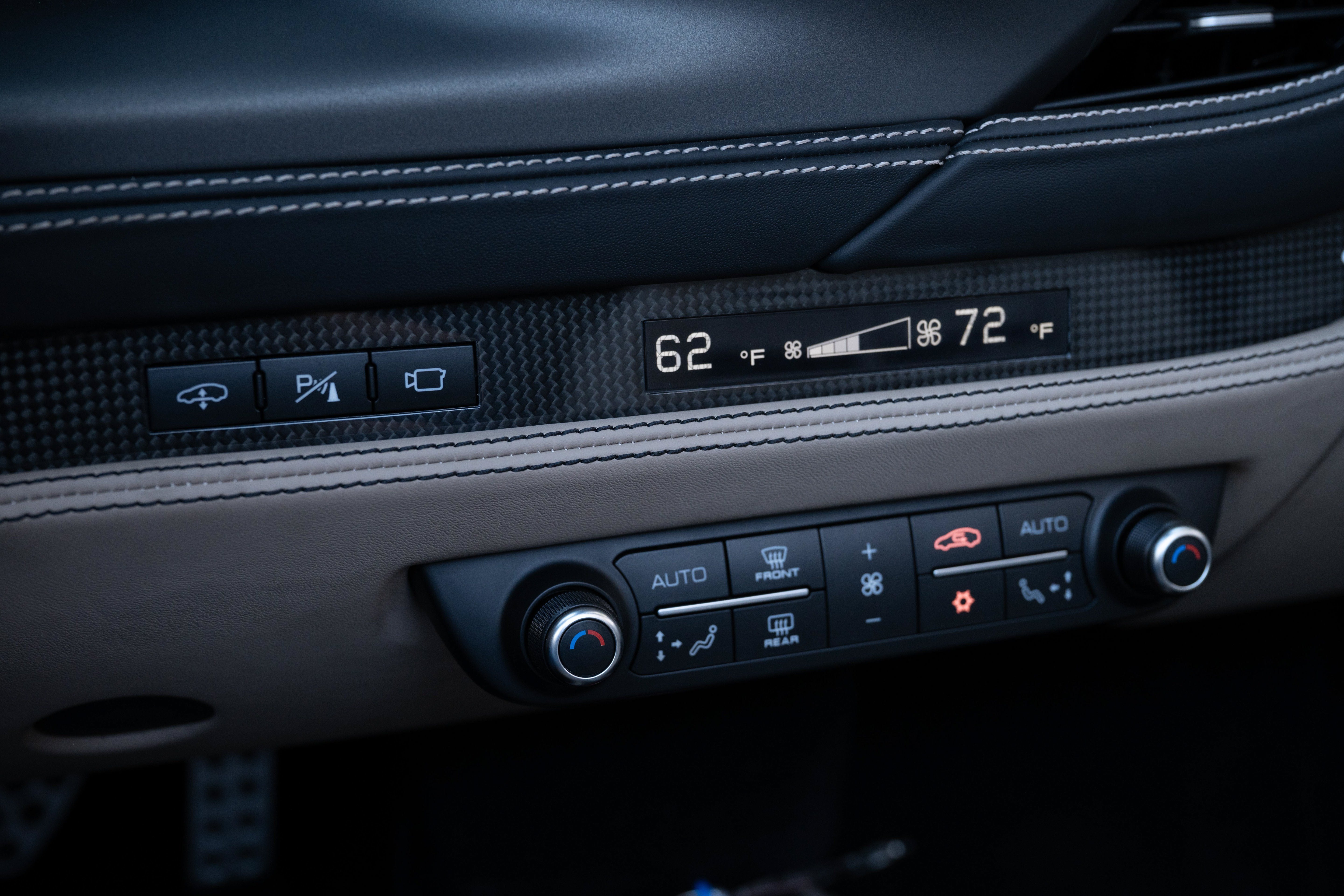 Used 2023 Grigio Silverstone Ferrari  image 46