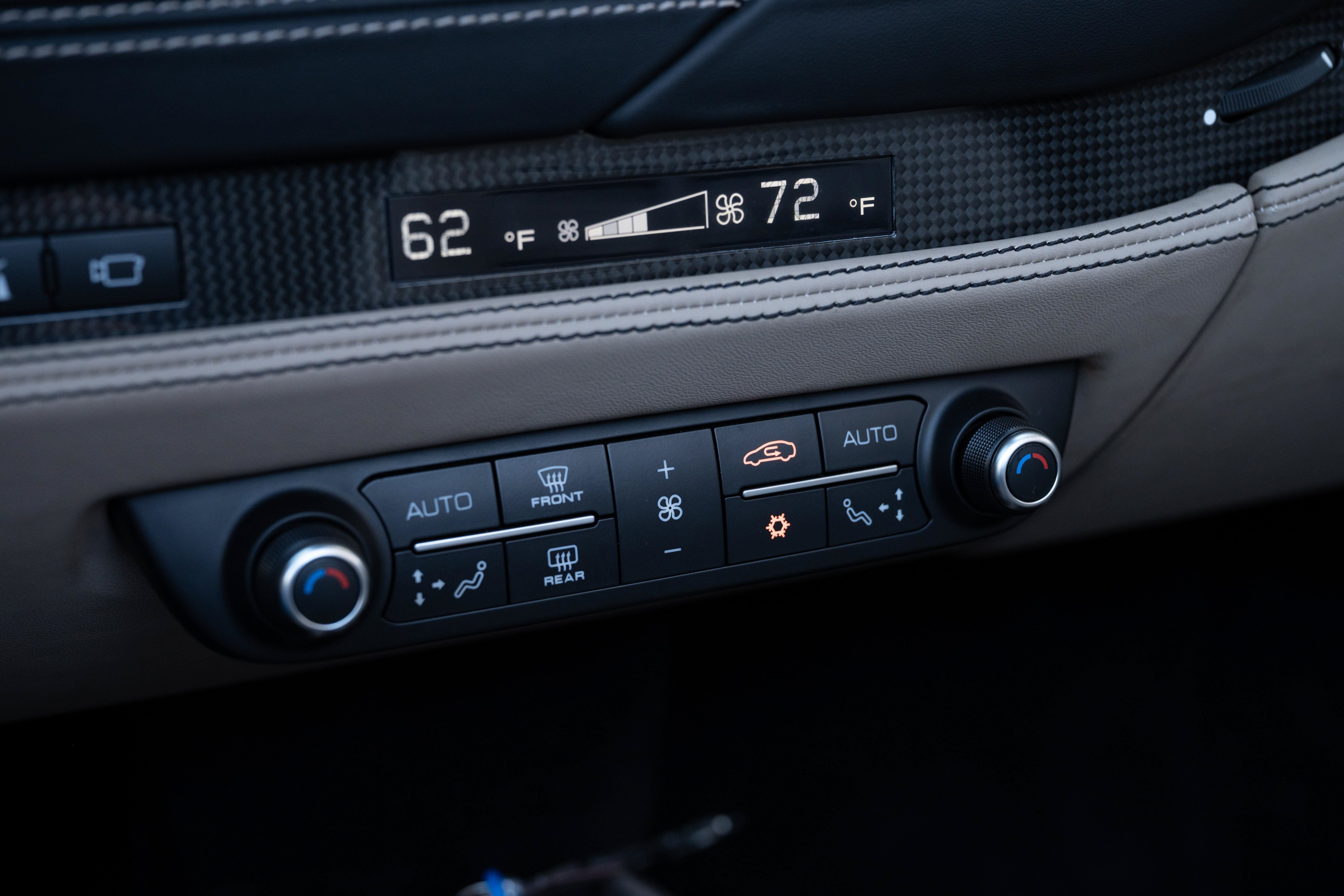 Used 2023 Grigio Silverstone Ferrari  image 47