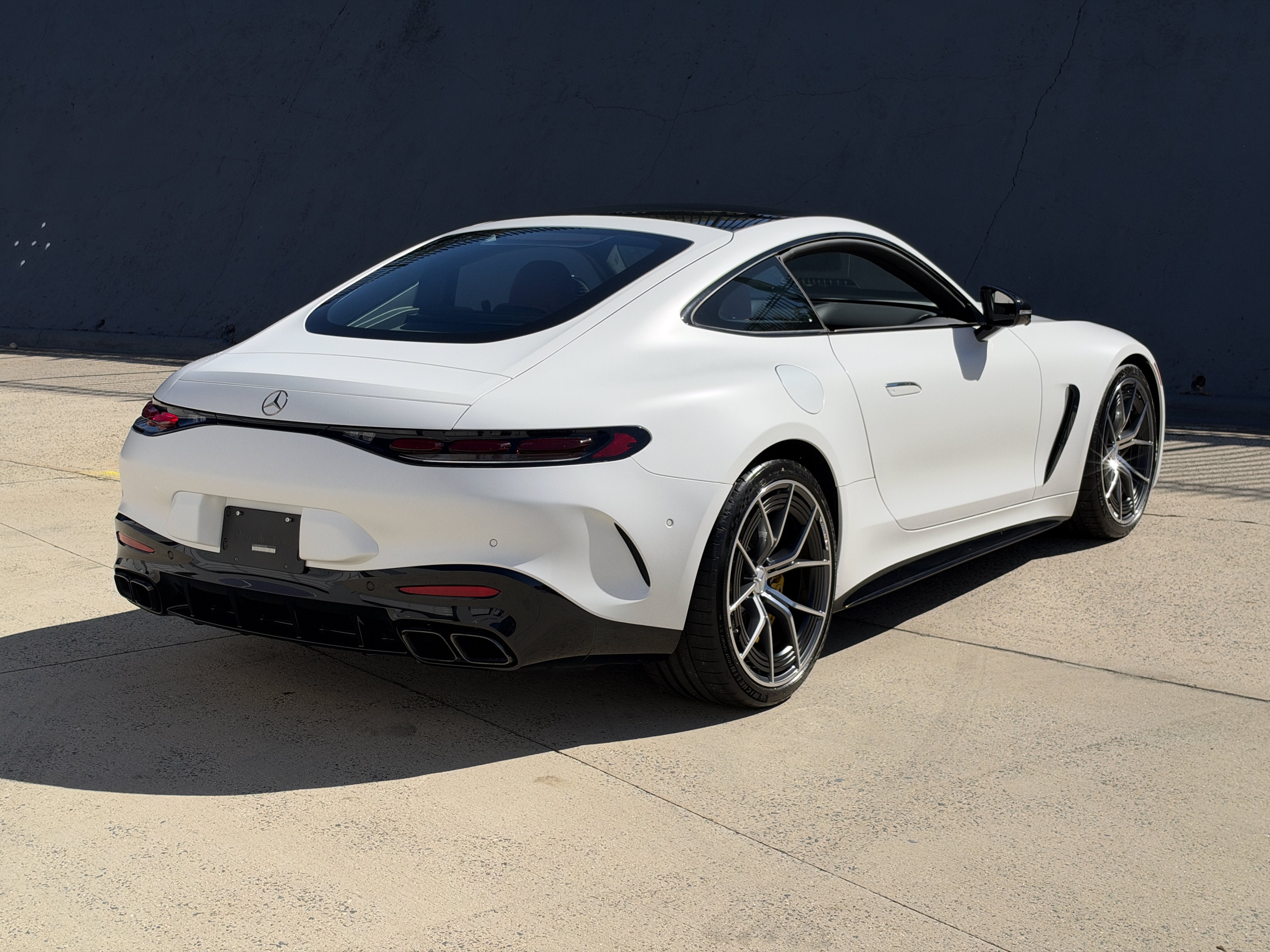 Used 2024 White Mercedes-Benz 55 image 3