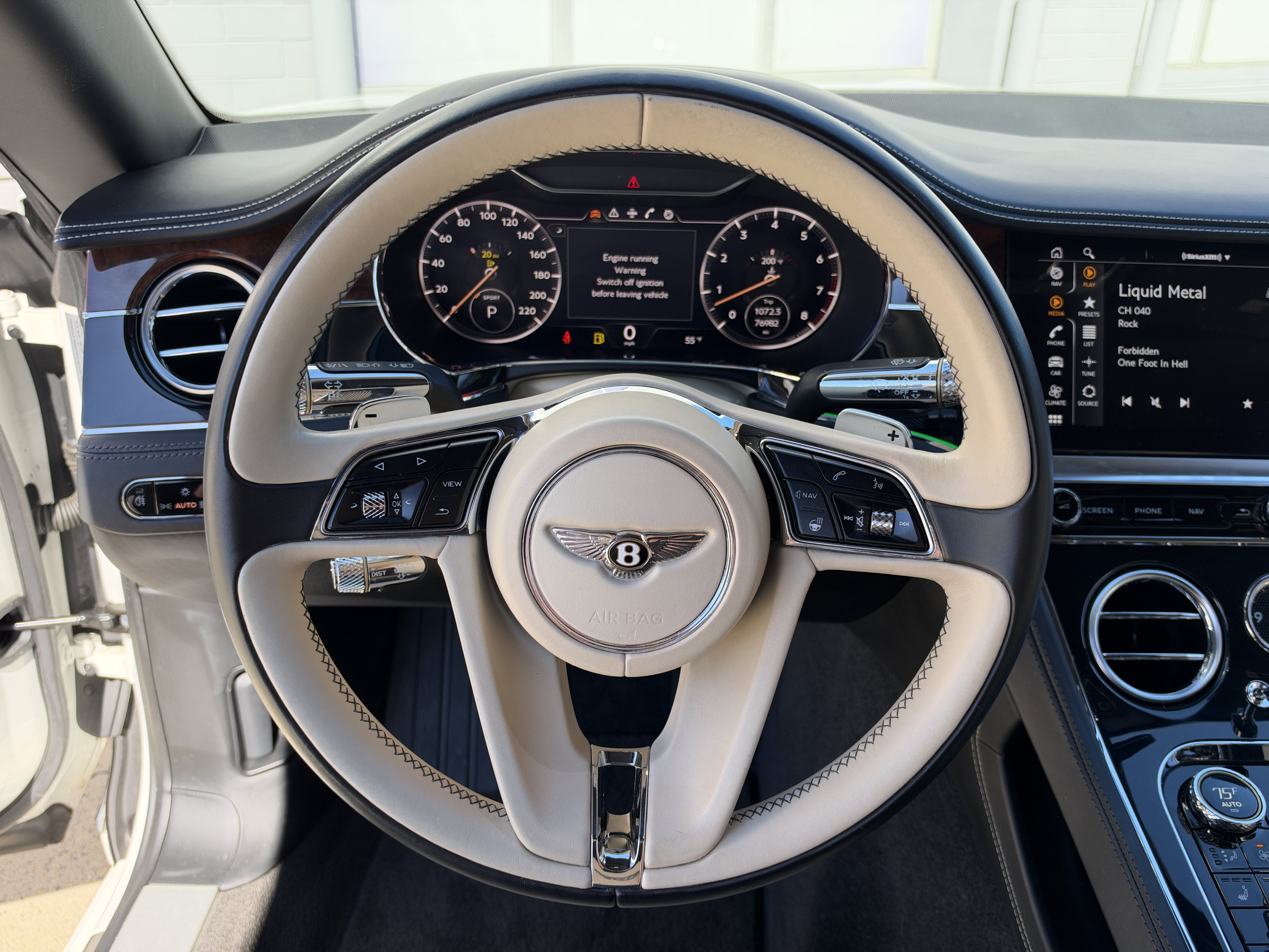 Used 2020 White Bentley V8 image 16