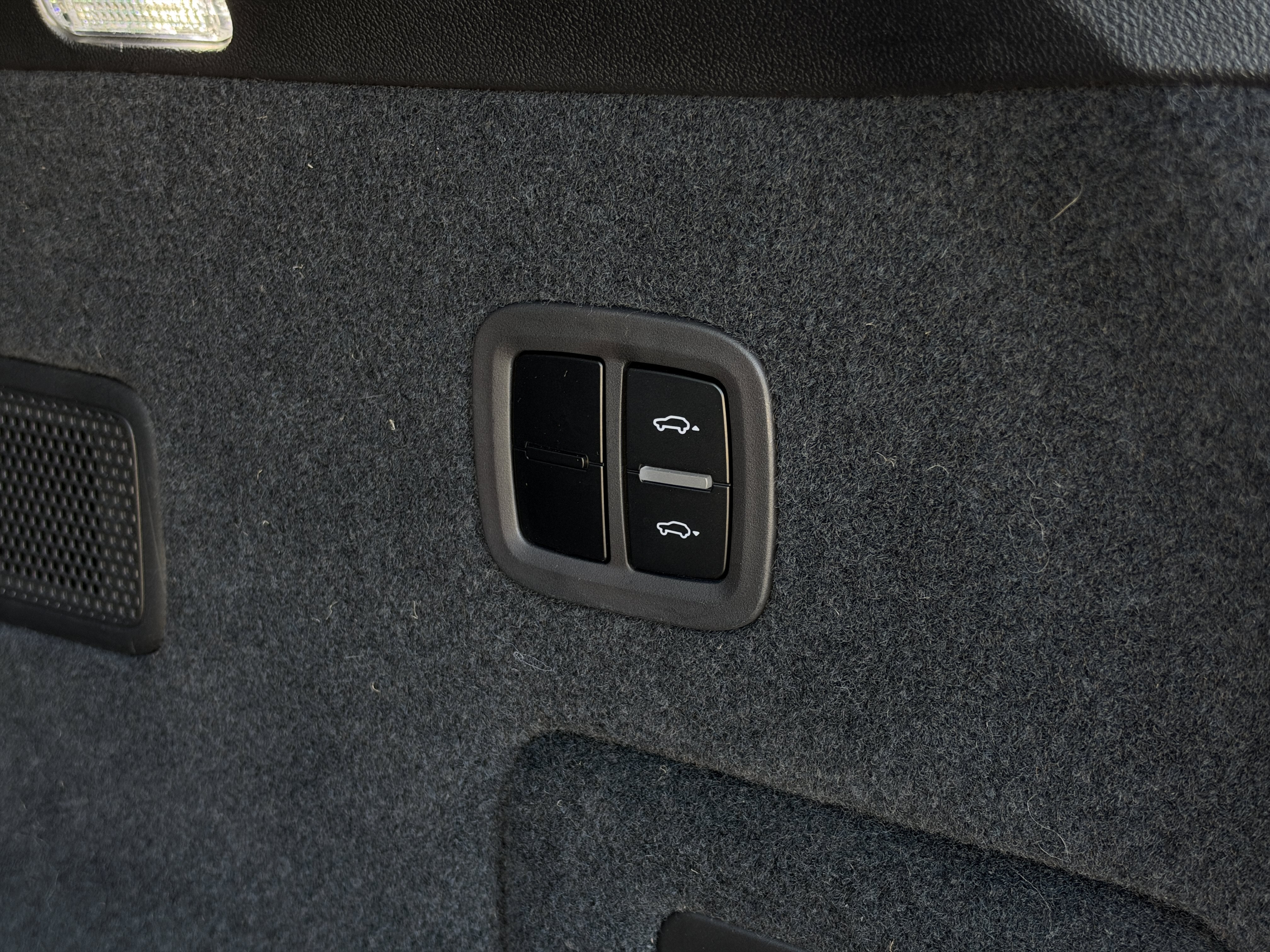 Used 2023 Chalk Porsche GTS image 42