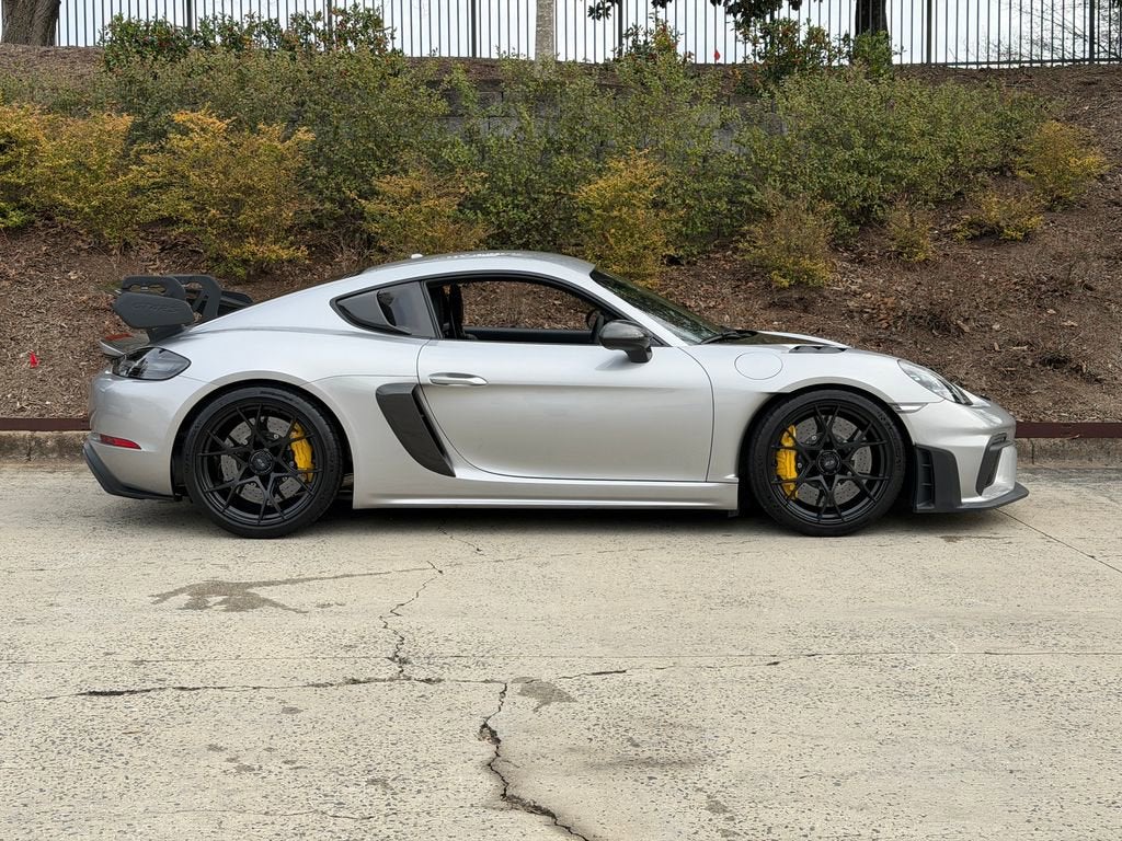 GT4 RS Coupe