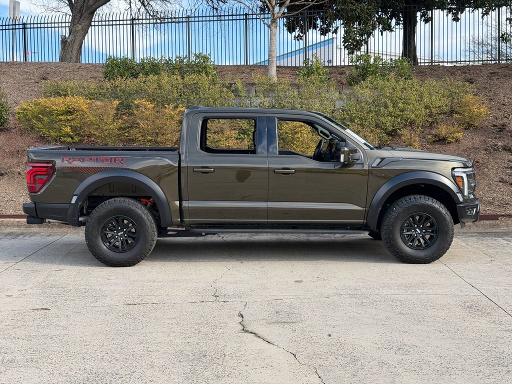 Raptor 4WD SuperCrew 5.5' Box