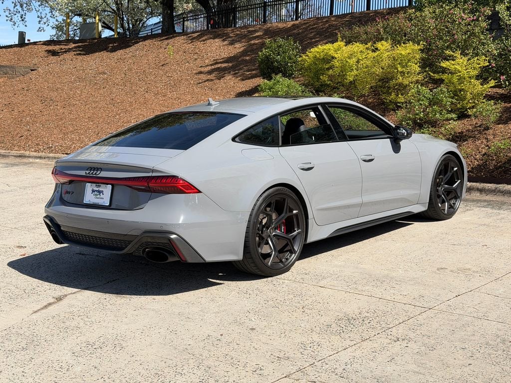 performance 4.0 TFSI quattro