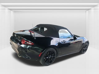 2022 Mazda MX-5 Miata