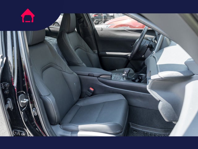 2025 Lexus UX