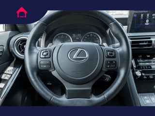 2022 Lexus IS