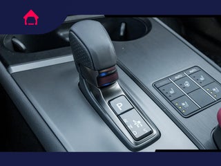 2025 Lexus UX