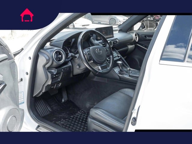 2021 Lexus IS 300