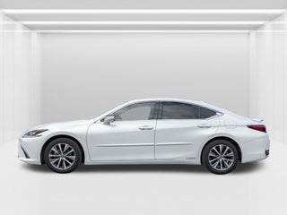2019 Lexus ES