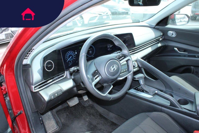 2024 Hyundai Elantra