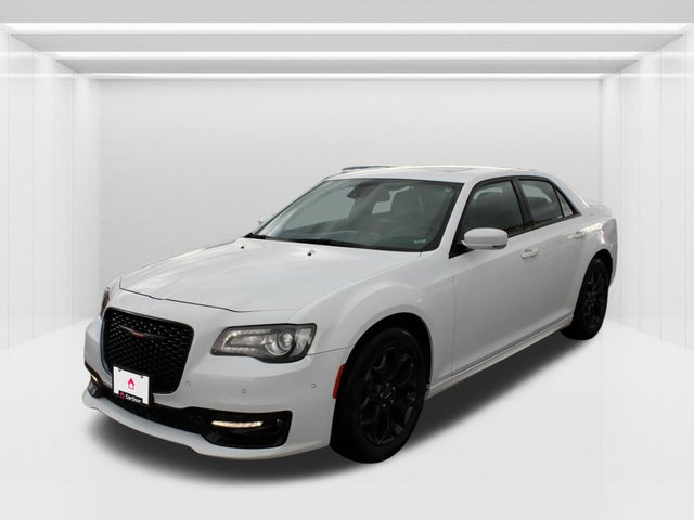 2023 Chrysler 300