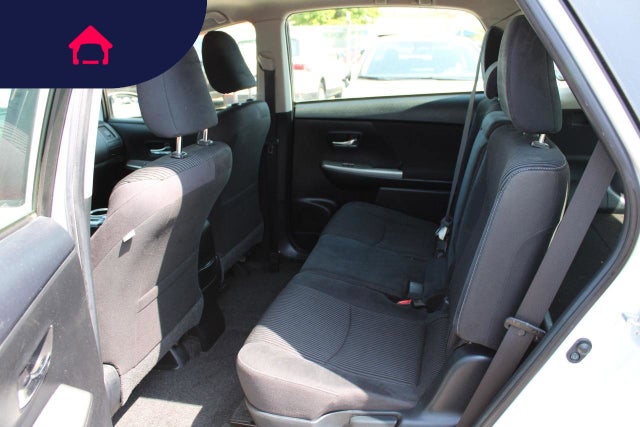 2017 Toyota Prius v