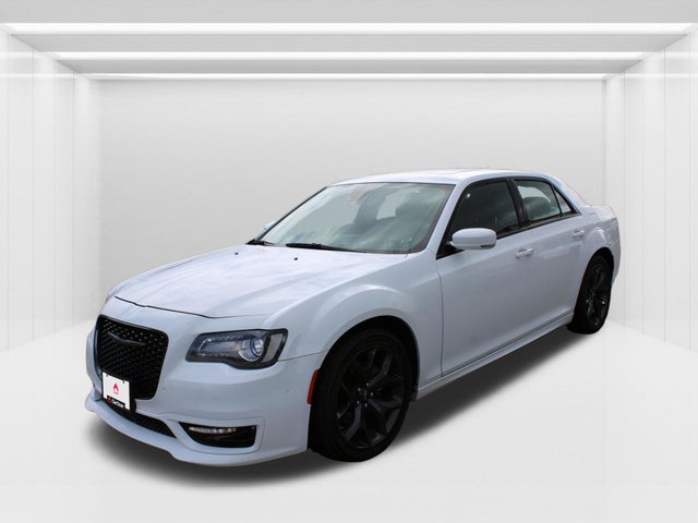 2023 Chrysler 300