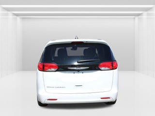 2024 Chrysler Voyager