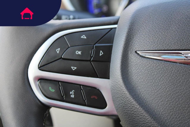 2024 Chrysler Voyager