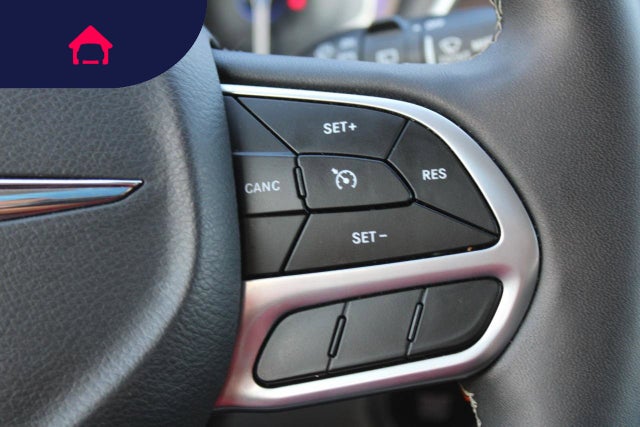 2024 Chrysler Voyager