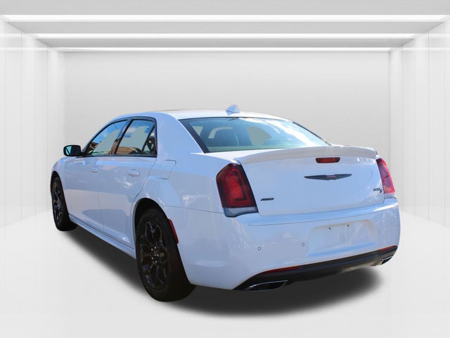 2023 Chrysler 300