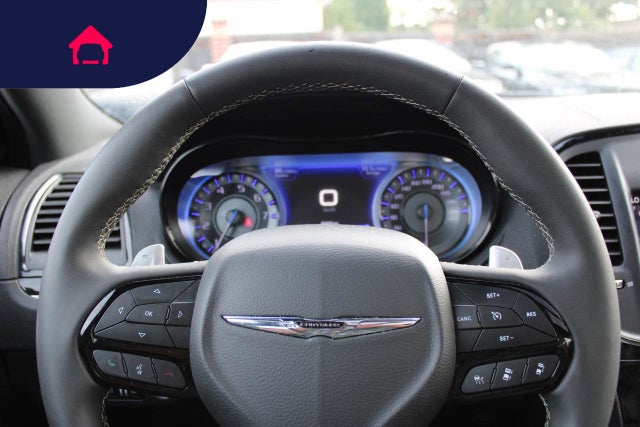 2023 Chrysler 300
