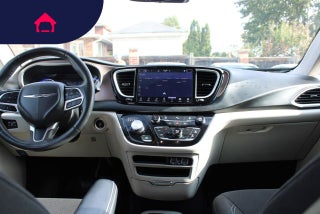 2024 Chrysler Voyager