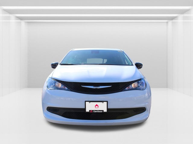 2024 Chrysler Voyager