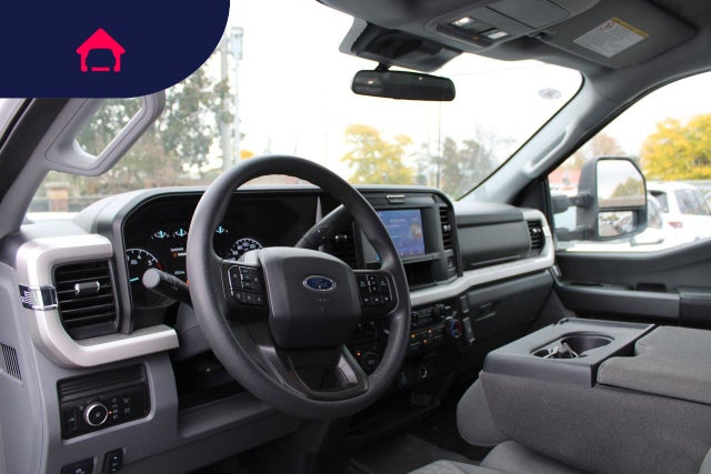 2025 Ford Super Duty F-350 SRW