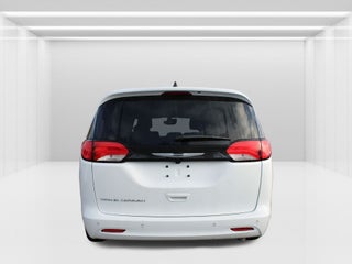 2024 Chrysler Voyager