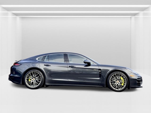 2021 Porsche Panamera