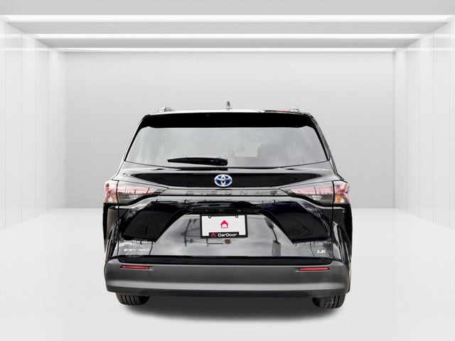 2025 Toyota Sienna