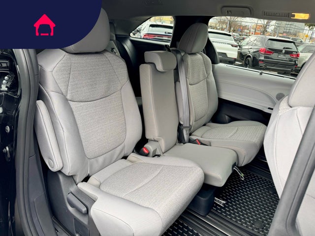 2025 Toyota Sienna