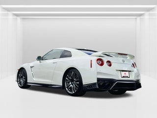 2017 Nissan GT-R