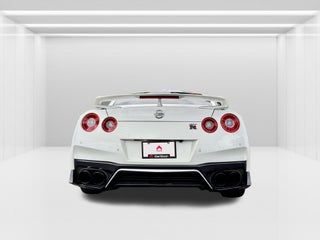 2017 Nissan GT-R