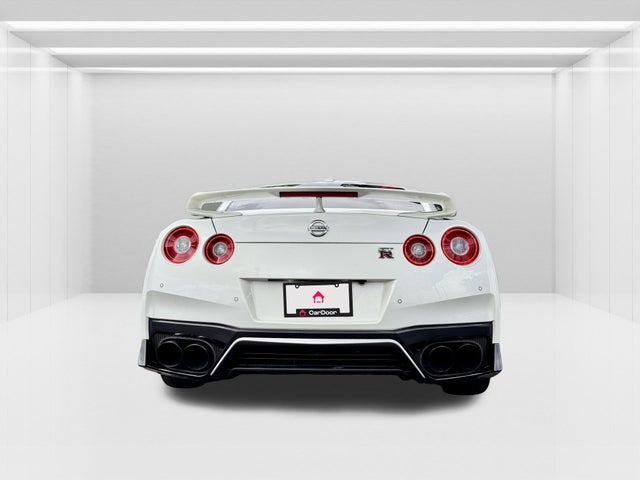 2017 Nissan GT-R